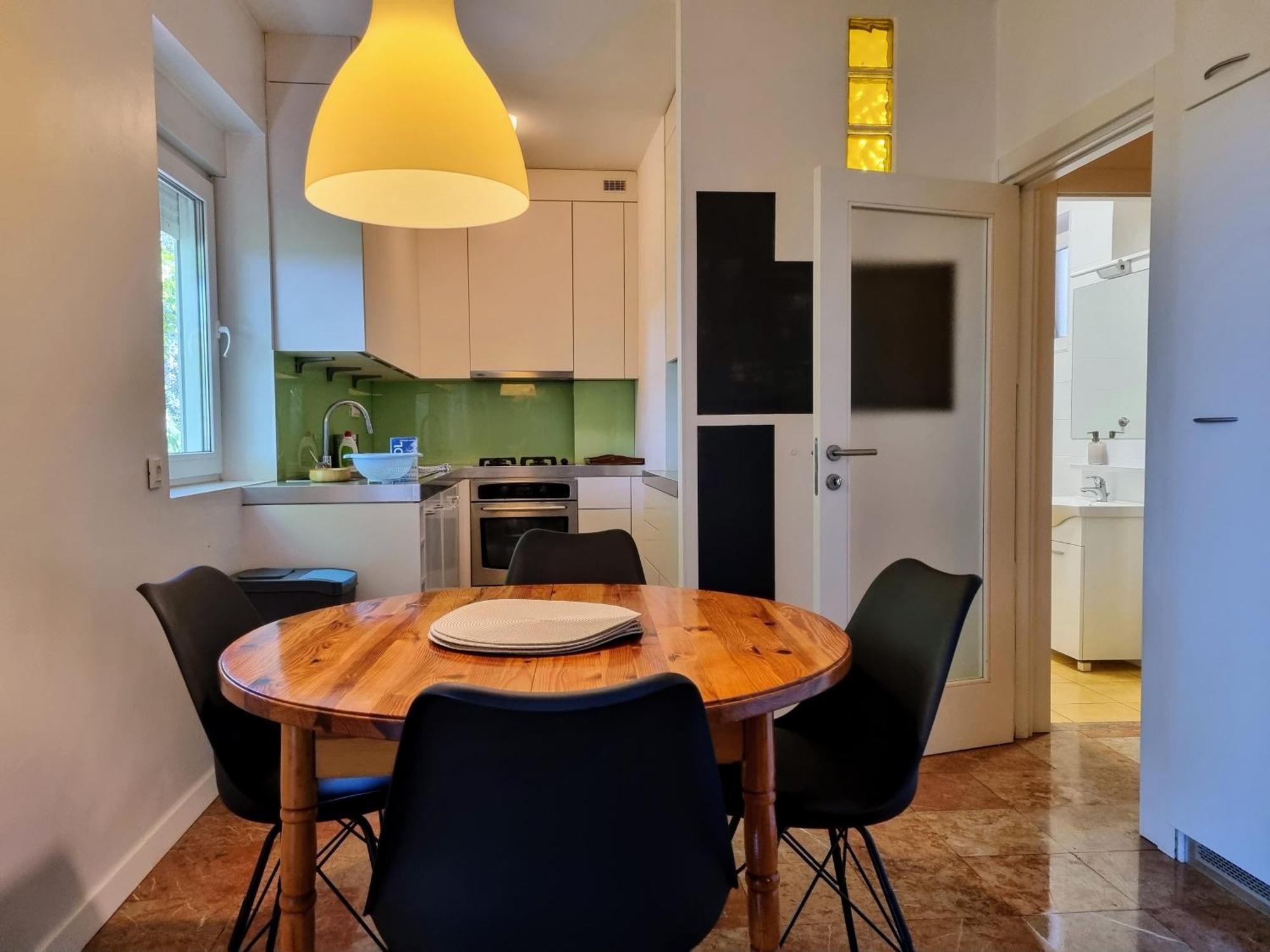 F13 Apartment Pula Luaran gambar